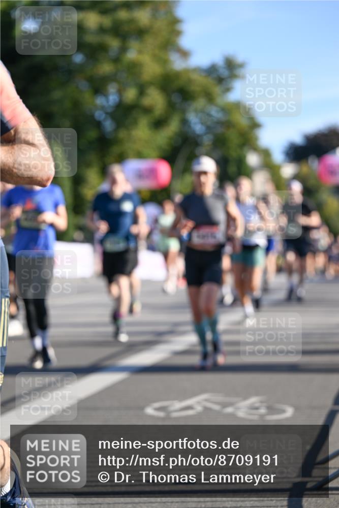 07.09.2025 - BARMER Alsterlauf Dr. Thomas Lammeyer http://msf.ph/oto/8709191 07.09.2025 09:32:58 Laufen  meine-sportfotos.de