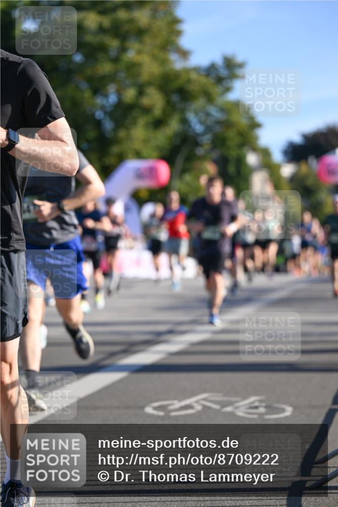 07.09.2025 - BARMER Alsterlauf Dr. Thomas Lammeyer http://msf.ph/oto/8709222 07.09.2025 09:33:03 Laufen  meine-sportfotos.de