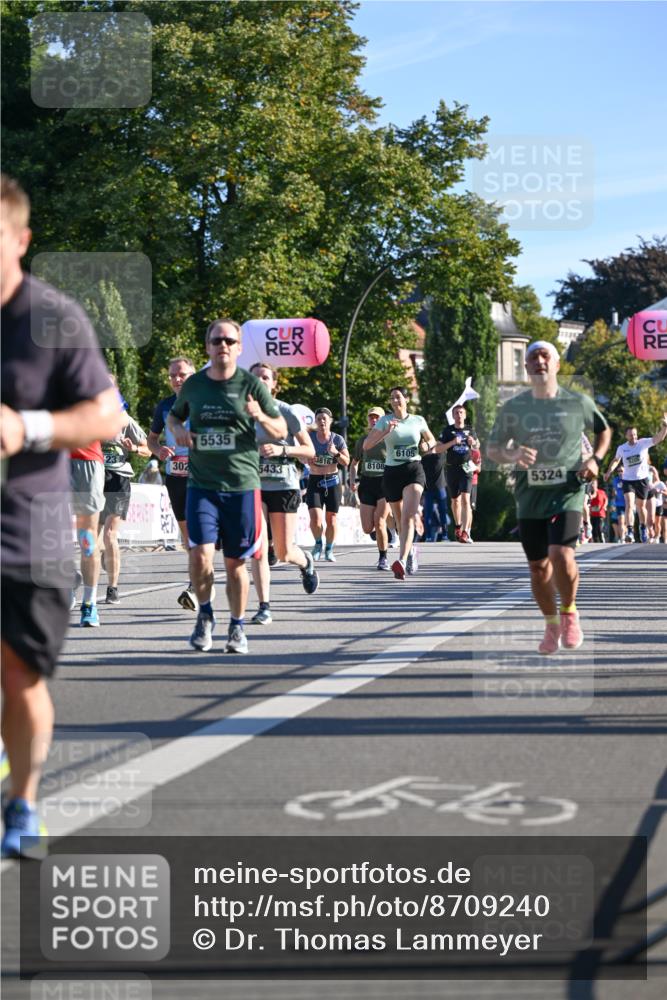 07.09.2025 - BARMER Alsterlauf Dr. Thomas Lammeyer http://msf.ph/oto/8709240 07.09.2025 09:33:06 Laufen 302, 5535, 3816, 8108, 5433, 6105, 5324, 454 meine-sportfotos.de
