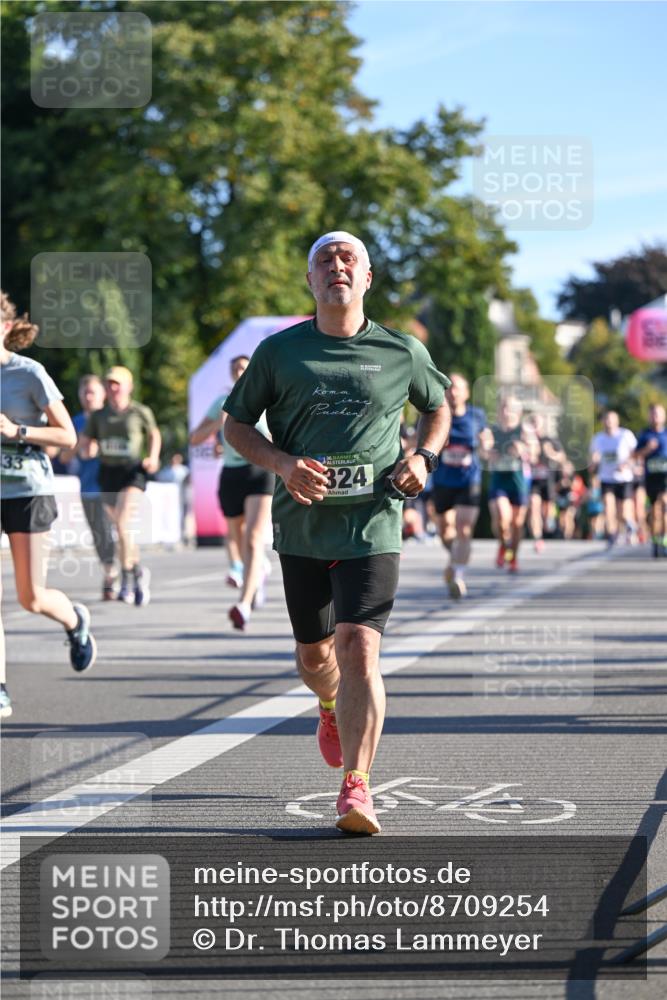 07.09.2025 - BARMER Alsterlauf Dr. Thomas Lammeyer http://msf.ph/oto/8709254 07.09.2025 09:33:08 Laufen 33, 36, 324 meine-sportfotos.de