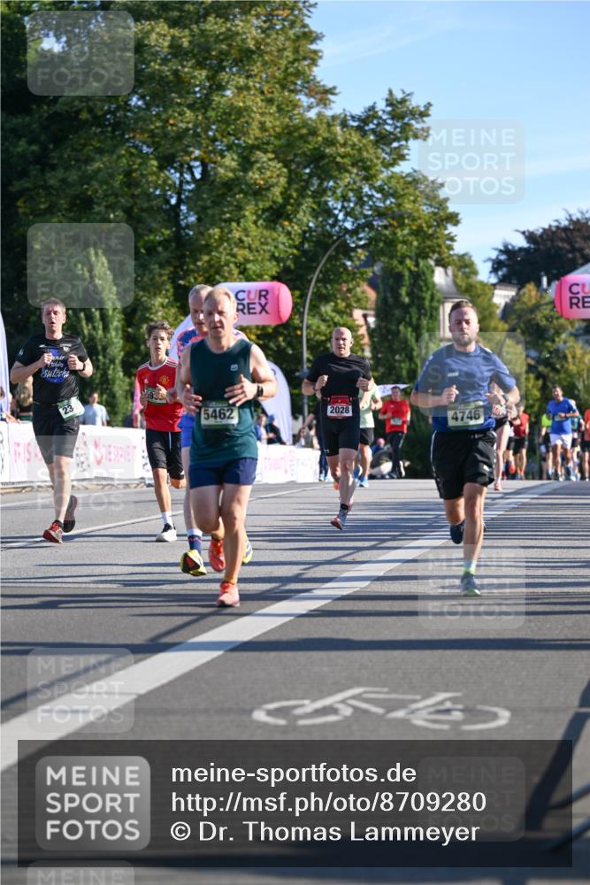 07.09.2025 - BARMER Alsterlauf Dr. Thomas Lammeyer http://msf.ph/oto/8709280 07.09.2025 09:33:12 Laufen 23, 593, 0, 5462, 2028, 4746, 554 meine-sportfotos.de