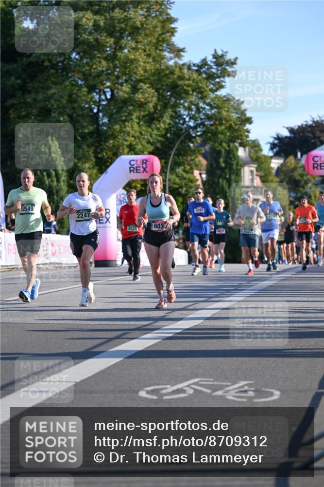 07.09.2025 - BARMER Alsterlauf Dr. Thomas Lammeyer http://msf.ph/oto/8709312 07.09.2025 09:33:17 Laufen 5549, 2247, 2521, 6034, 3242 meine-sportfotos.de