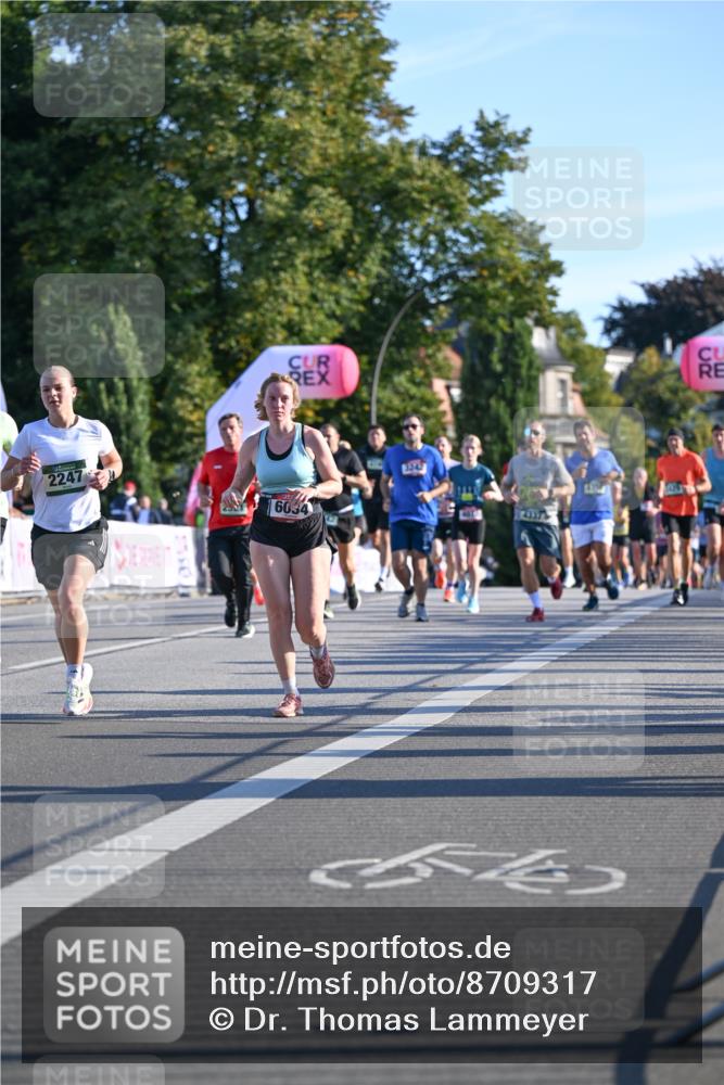 07.09.2025 - BARMER Alsterlauf Dr. Thomas Lammeyer http://msf.ph/oto/8709317 07.09.2025 09:33:18 Laufen 2247, 6034 meine-sportfotos.de