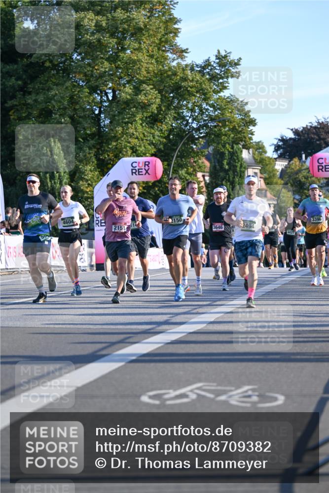 07.09.2025 - BARMER Alsterlauf Dr. Thomas Lammeyer http://msf.ph/oto/8709382 07.09.2025 09:33:30 Laufen 4604, 2150, 2151, 3646, 2494, 6027, 54, 3396 meine-sportfotos.de