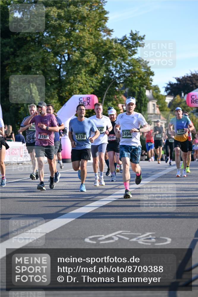 07.09.2025 - BARMER Alsterlauf Dr. Thomas Lammeyer http://msf.ph/oto/8709388 07.09.2025 09:33:31 Laufen 306, 2151, 2150, 46, 3646, 2494, 3396, 564 meine-sportfotos.de