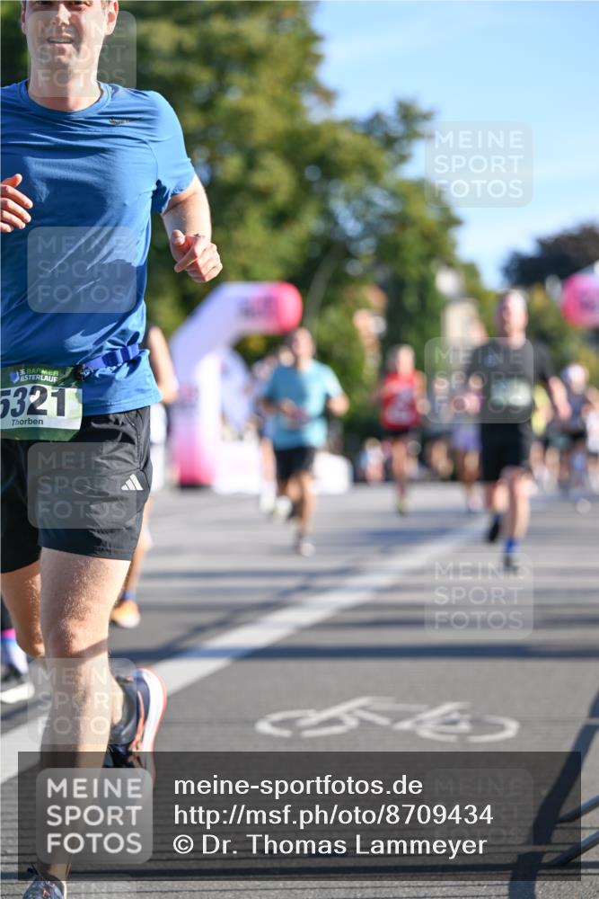07.09.2025 - BARMER Alsterlauf Dr. Thomas Lammeyer http://msf.ph/oto/8709434 07.09.2025 09:33:38 Laufen 6, 5321 meine-sportfotos.de