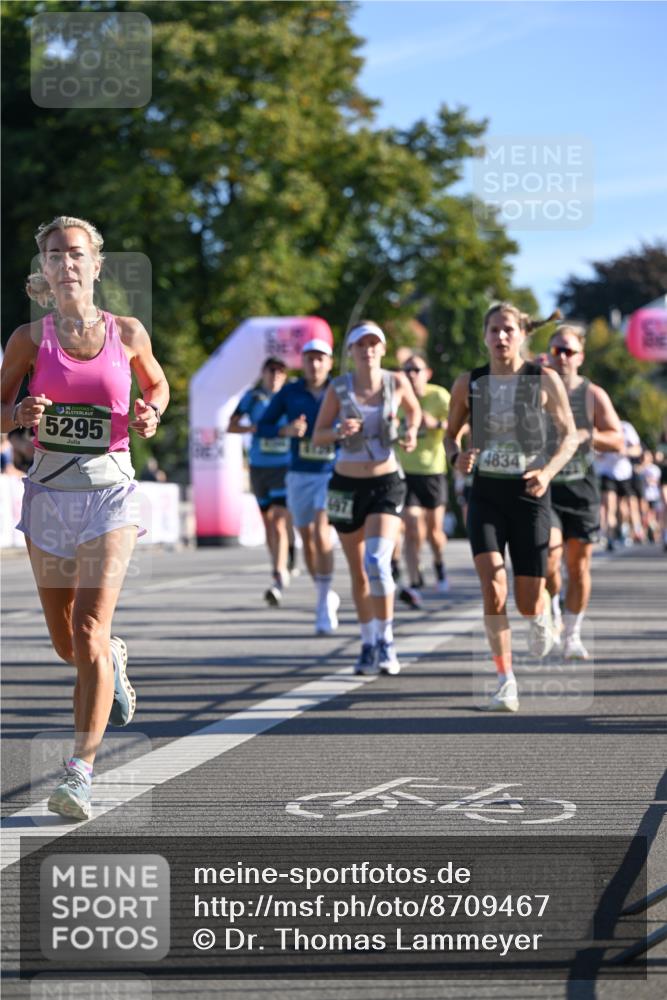 07.09.2025 - BARMER Alsterlauf Dr. Thomas Lammeyer http://msf.ph/oto/8709467 07.09.2025 09:33:44 Laufen 36, 5295, 197, 4834 meine-sportfotos.de