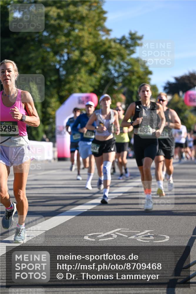 07.09.2025 - BARMER Alsterlauf Dr. Thomas Lammeyer http://msf.ph/oto/8709468 07.09.2025 09:33:44 Laufen 36, 5295, 147, 4834 meine-sportfotos.de