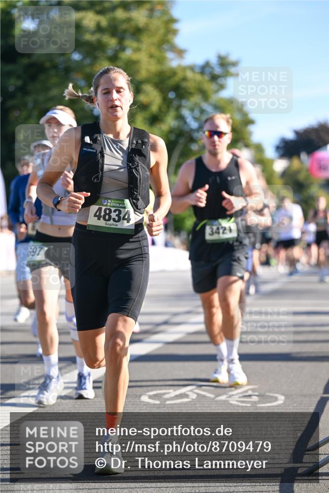 07.09.2025 - BARMER Alsterlauf Dr. Thomas Lammeyer http://msf.ph/oto/8709479 07.09.2025 09:33:45 Laufen 697, 136, 4834, 3421 meine-sportfotos.de