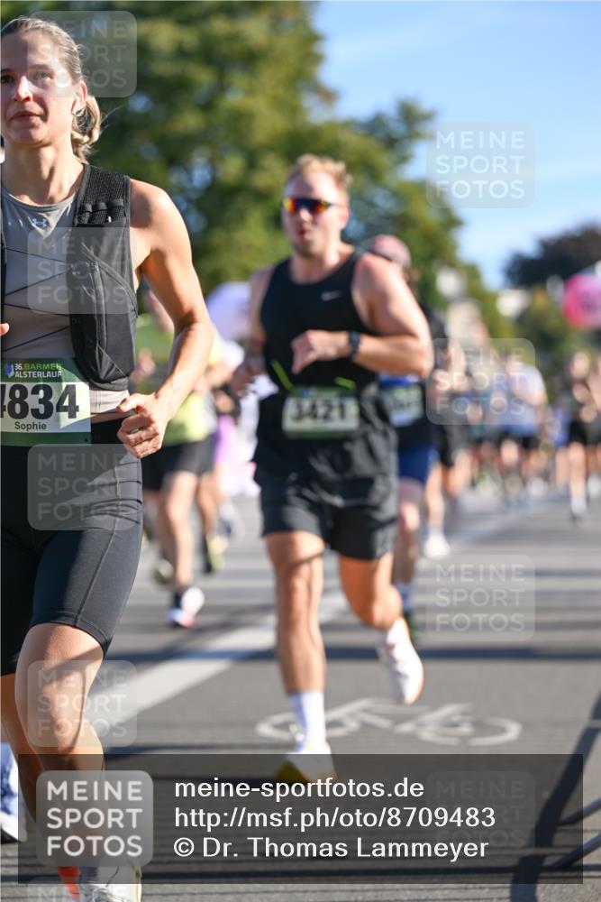 07.09.2025 - BARMER Alsterlauf Dr. Thomas Lammeyer http://msf.ph/oto/8709483 07.09.2025 09:33:46 Laufen 1636, 1834 meine-sportfotos.de