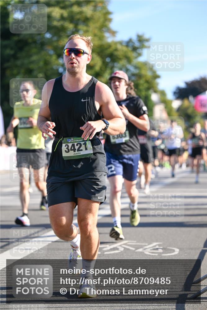 07.09.2025 - BARMER Alsterlauf Dr. Thomas Lammeyer http://msf.ph/oto/8709485 07.09.2025 09:33:46 Laufen 36, 1, 3421, 8303 meine-sportfotos.de