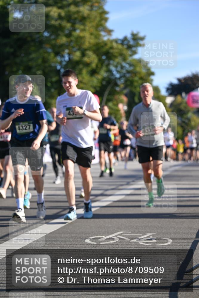 07.09.2025 - BARMER Alsterlauf Dr. Thomas Lammeyer http://msf.ph/oto/8709509 07.09.2025 09:33:52 Laufen 4327 meine-sportfotos.de
