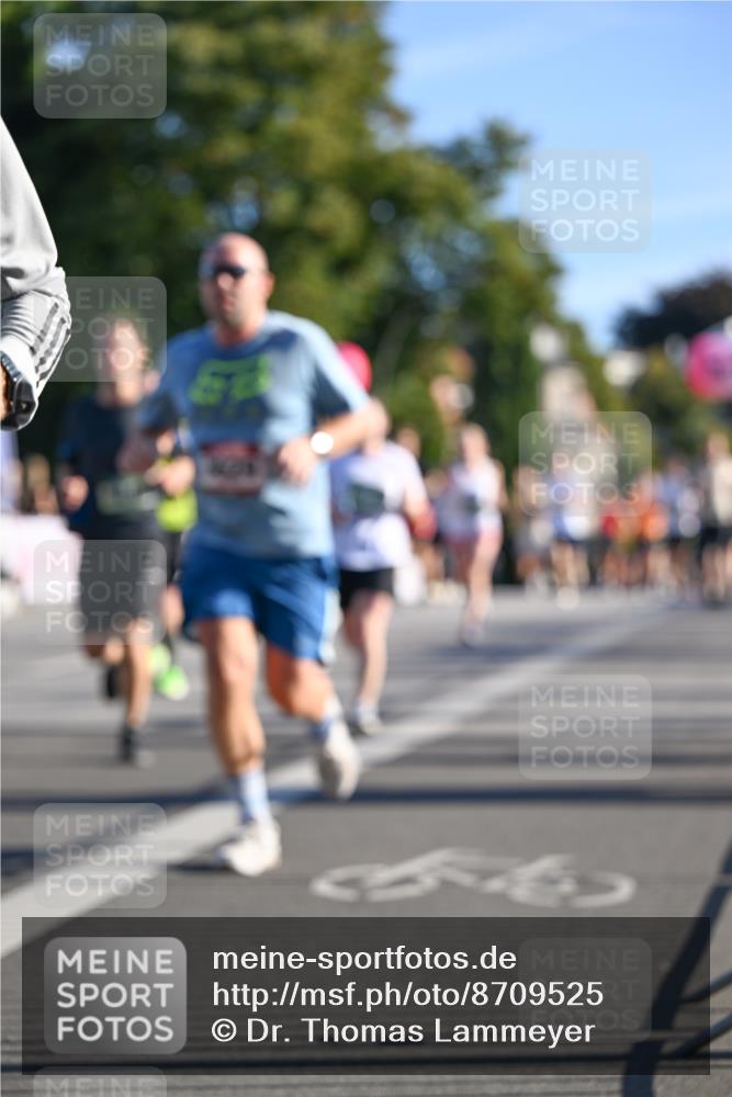 07.09.2025 - BARMER Alsterlauf Dr. Thomas Lammeyer http://msf.ph/oto/8709525 07.09.2025 09:33:54 Laufen  meine-sportfotos.de