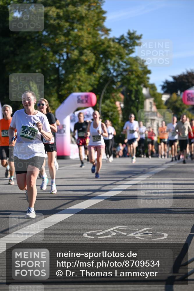 07.09.2025 - BARMER Alsterlauf Dr. Thomas Lammeyer http://msf.ph/oto/8709534 07.09.2025 09:33:56 Laufen 574, 5678 meine-sportfotos.de