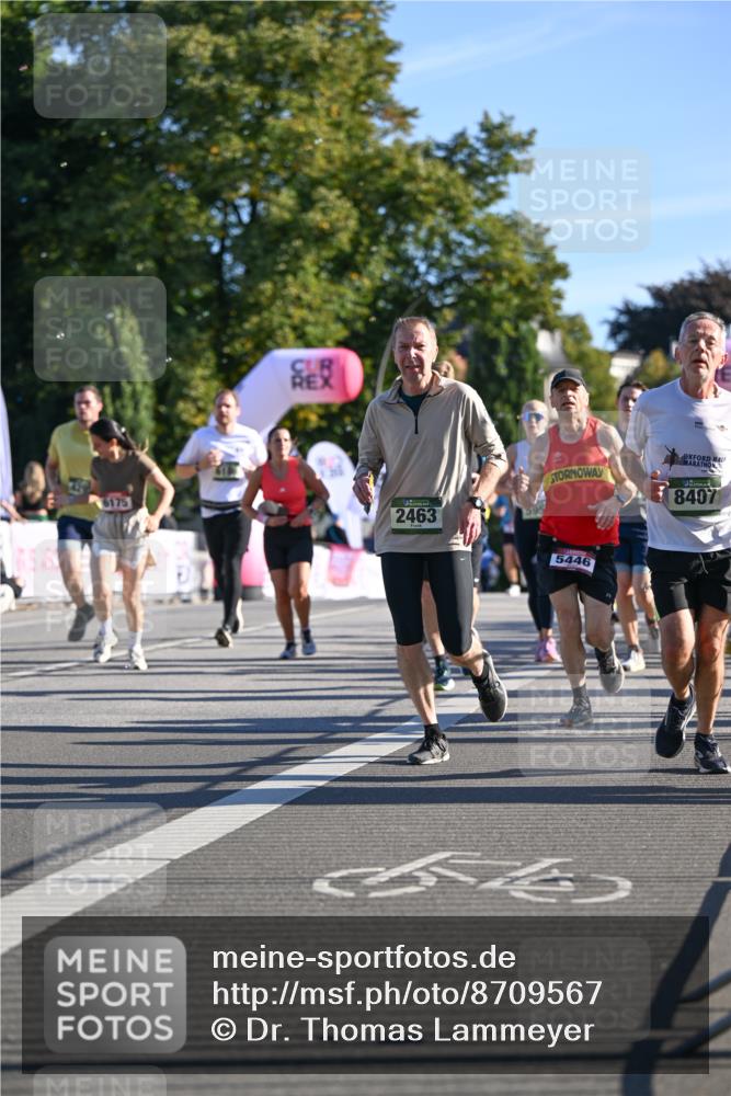 07.09.2025 - BARMER Alsterlauf Dr. Thomas Lammeyer http://msf.ph/oto/8709567 07.09.2025 09:34:02 Laufen 2463, 5446, 54, 8407 meine-sportfotos.de