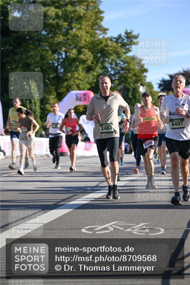 07.09.2025 - BARMER Alsterlauf Dr. Thomas Lammeyer http://msf.ph/oto/8709568 07.09.2025 09:34:02 Laufen 2463, 5446, 8407, 54 meine-sportfotos.de