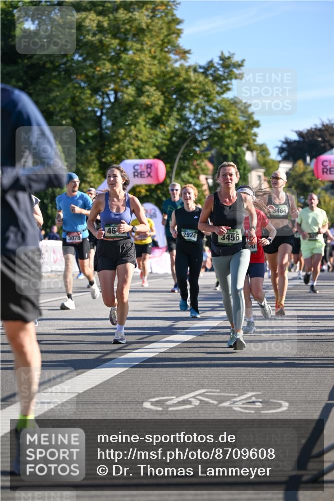 07.09.2025 - BARMER Alsterlauf Dr. Thomas Lammeyer http://msf.ph/oto/8709608 07.09.2025 09:34:09 Laufen 46, 2924, 3456, 3078, 3464, 3016 meine-sportfotos.de