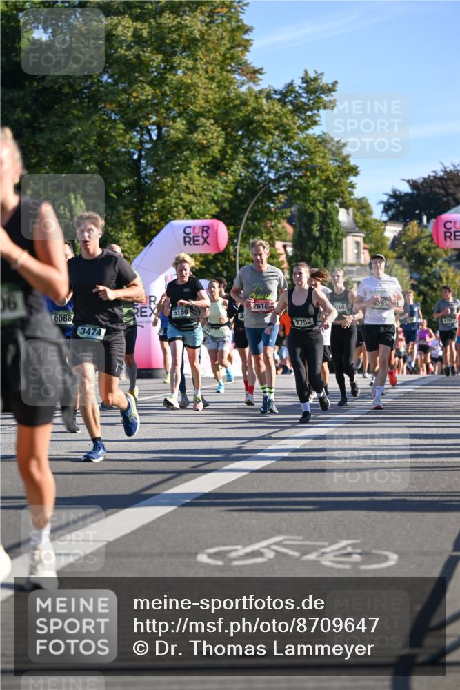 07.09.2025 - BARMER Alsterlauf Dr. Thomas Lammeyer http://msf.ph/oto/8709647 07.09.2025 09:34:17 Laufen 06, 8088, 2616, 5160, 014, 2752, 3474, 2751 meine-sportfotos.de