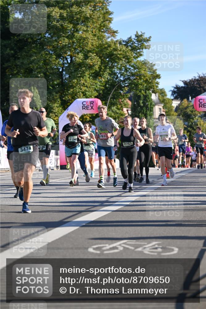 07.09.2025 - BARMER Alsterlauf Dr. Thomas Lammeyer http://msf.ph/oto/8709650 07.09.2025 09:34:17 Laufen 5160, 261, 3474, 5849, 2752, 4760 meine-sportfotos.de