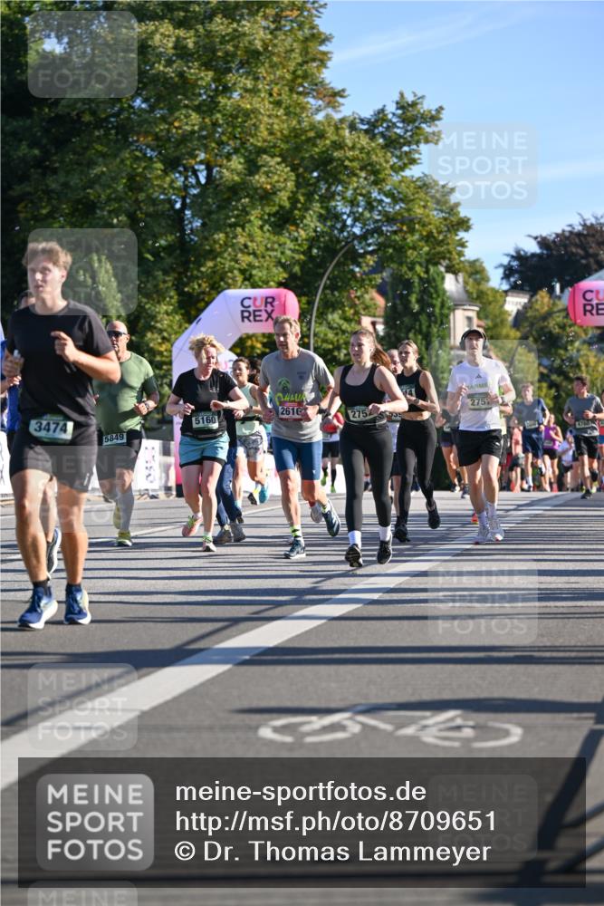 07.09.2025 - BARMER Alsterlauf Dr. Thomas Lammeyer http://msf.ph/oto/8709651 07.09.2025 09:34:17 Laufen 3474, 2610, 5160, 2752, 539, 5849, 2751, 4760 meine-sportfotos.de