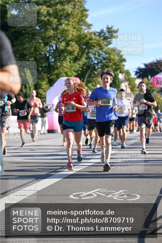 07.09.2025 - BARMER Alsterlauf Dr. Thomas Lammeyer http://msf.ph/oto/8709719 07.09.2025 09:34:28 Laufen 2610, 5055, 2608, 3362, 1201 meine-sportfotos.de