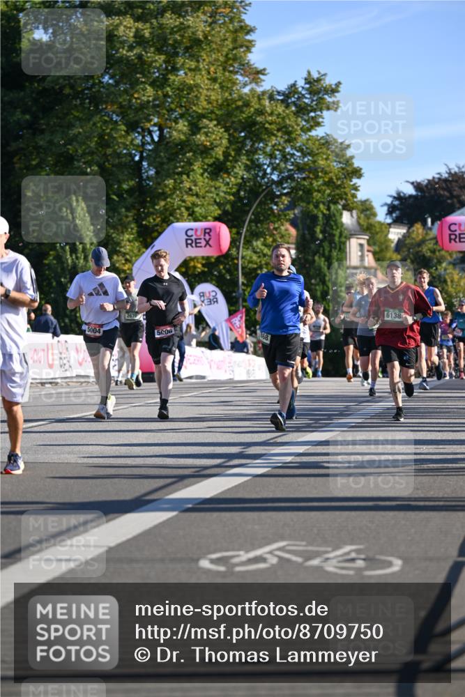 07.09.2025 - BARMER Alsterlauf Dr. Thomas Lammeyer http://msf.ph/oto/8709750 07.09.2025 09:34:33 Laufen 5004, 2670, 5006, 368, 6138, 554 meine-sportfotos.de