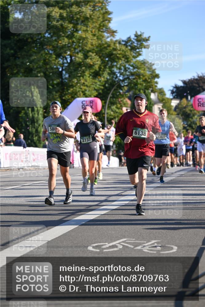 07.09.2025 - BARMER Alsterlauf Dr. Thomas Lammeyer http://msf.ph/oto/8709763 07.09.2025 09:34:36 Laufen 58, 2737, 6138, 64 meine-sportfotos.de
