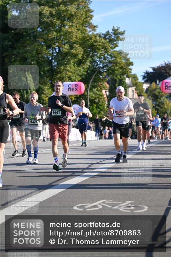 07.09.2025 - BARMER Alsterlauf Dr. Thomas Lammeyer http://msf.ph/oto/8709863 07.09.2025 09:34:55 Laufen 5667, 6324, 4441, 4523, 5637, 54 meine-sportfotos.de