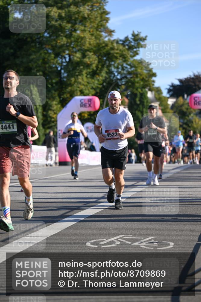 07.09.2025 - BARMER Alsterlauf Dr. Thomas Lammeyer http://msf.ph/oto/8709869 07.09.2025 09:34:56 Laufen 4441, 4523, 5637 meine-sportfotos.de