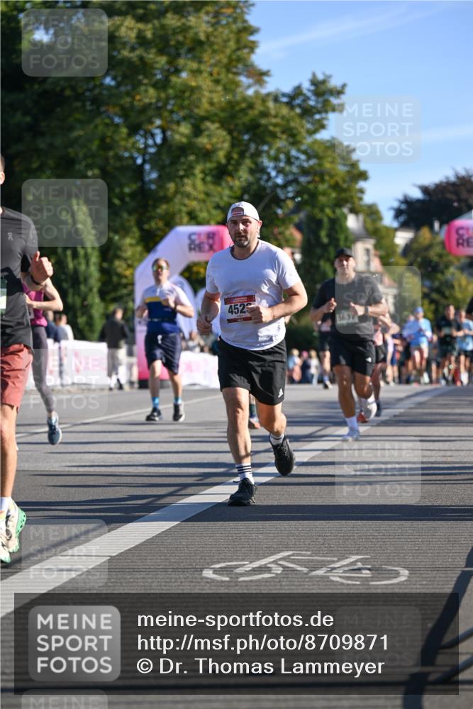 07.09.2025 - BARMER Alsterlauf Dr. Thomas Lammeyer http://msf.ph/oto/8709871 07.09.2025 09:34:57 Laufen 452, 5637 meine-sportfotos.de