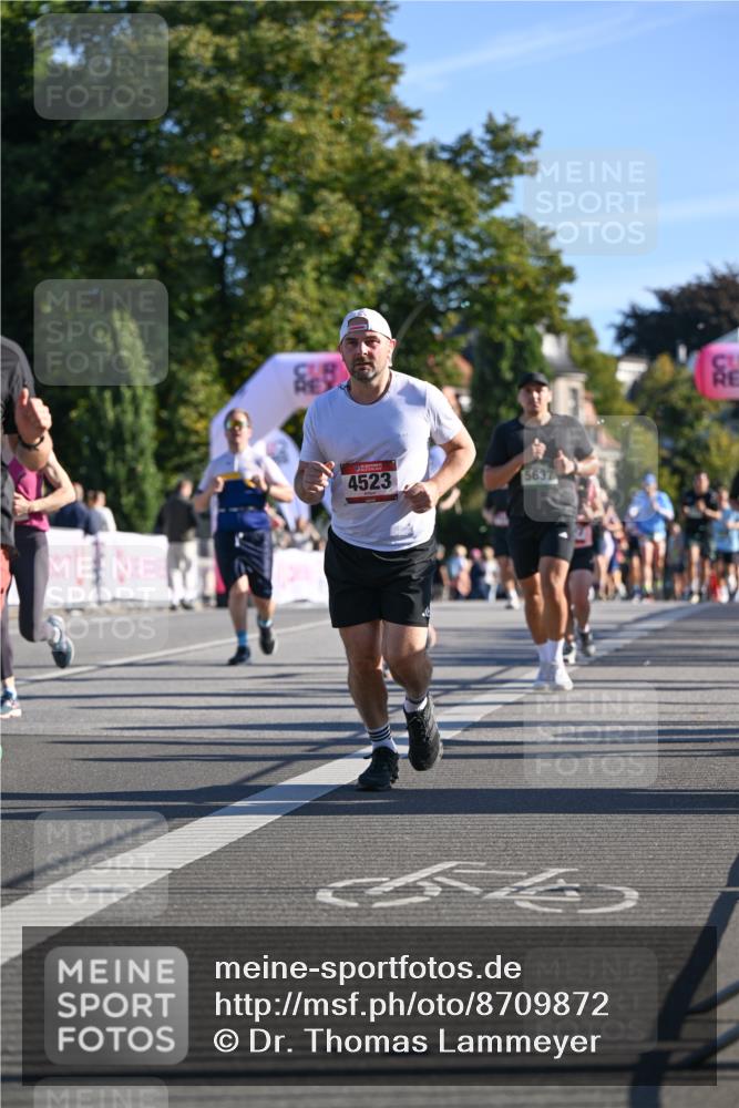 07.09.2025 - BARMER Alsterlauf Dr. Thomas Lammeyer http://msf.ph/oto/8709872 07.09.2025 09:34:57 Laufen 4523, 5637 meine-sportfotos.de