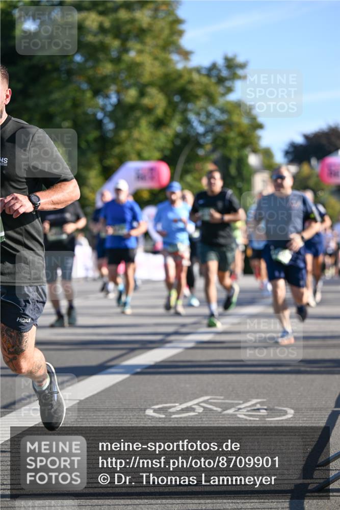 07.09.2025 - BARMER Alsterlauf Dr. Thomas Lammeyer http://msf.ph/oto/8709901 07.09.2025 09:35:04 Laufen  meine-sportfotos.de