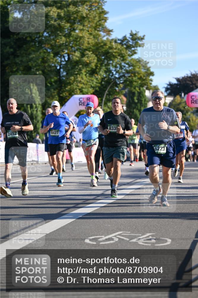 07.09.2025 - BARMER Alsterlauf Dr. Thomas Lammeyer http://msf.ph/oto/8709904 07.09.2025 09:35:05 Laufen 2452, 8427, 503, 8335, 6223, 3191 meine-sportfotos.de