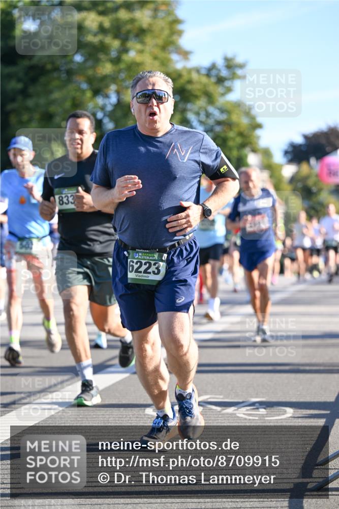 07.09.2025 - BARMER Alsterlauf Dr. Thomas Lammeyer http://msf.ph/oto/8709915 07.09.2025 09:35:07 Laufen 833, 6223 meine-sportfotos.de
