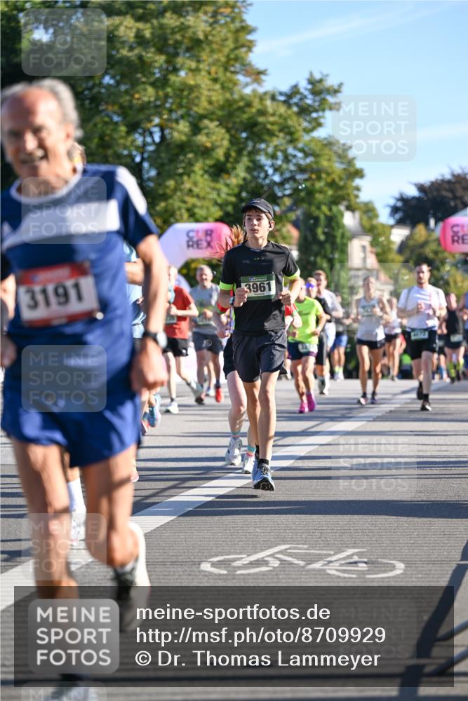 07.09.2025 - BARMER Alsterlauf Dr. Thomas Lammeyer http://msf.ph/oto/8709929 07.09.2025 09:35:09 Laufen 3191, 3961 meine-sportfotos.de