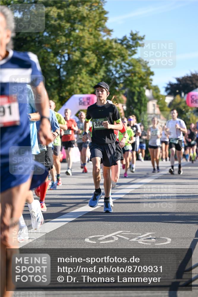 07.09.2025 - BARMER Alsterlauf Dr. Thomas Lammeyer http://msf.ph/oto/8709931 07.09.2025 09:35:10 Laufen 91, 65, 396 meine-sportfotos.de