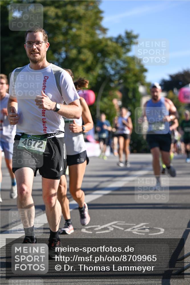 07.09.2025 - BARMER Alsterlauf Dr. Thomas Lammeyer http://msf.ph/oto/8709965 07.09.2025 09:35:15 Laufen 4672 meine-sportfotos.de