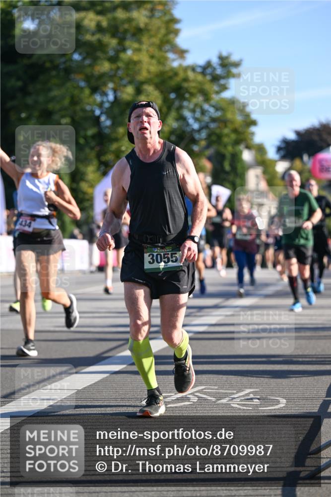 07.09.2025 - BARMER Alsterlauf Dr. Thomas Lammeyer http://msf.ph/oto/8709987 07.09.2025 09:35:18 Laufen 1434, 3055 meine-sportfotos.de