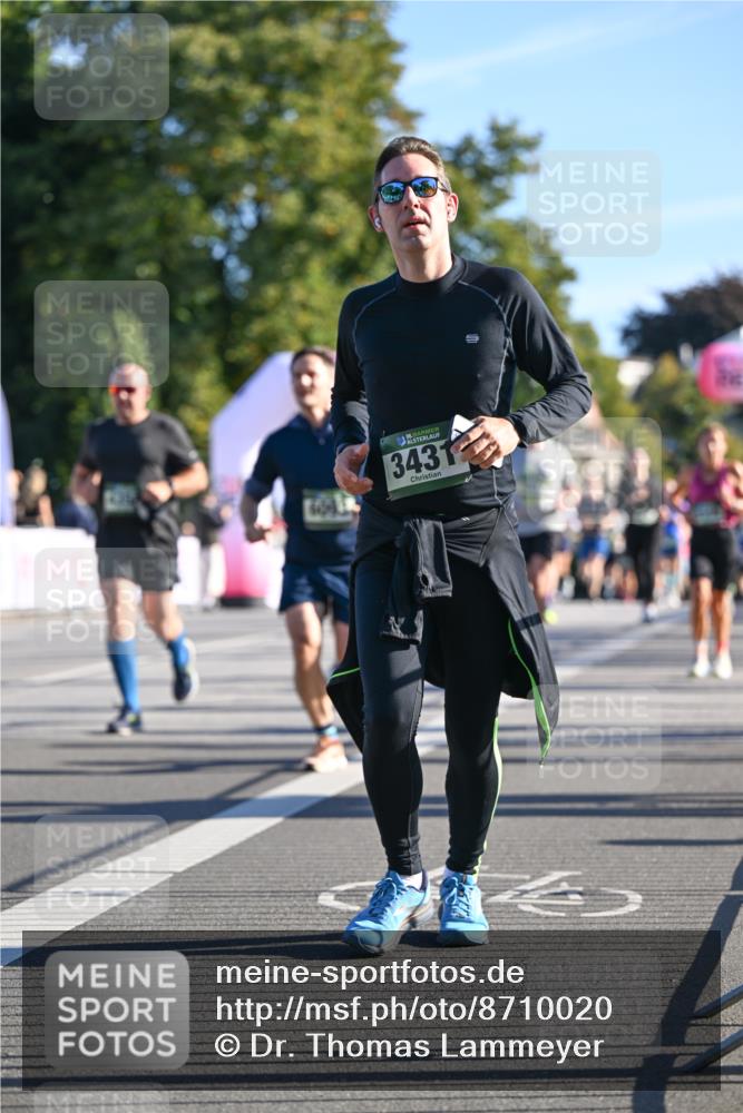 07.09.2025 - BARMER Alsterlauf Dr. Thomas Lammeyer http://msf.ph/oto/8710020 07.09.2025 09:35:24 Laufen 36, 3431 meine-sportfotos.de