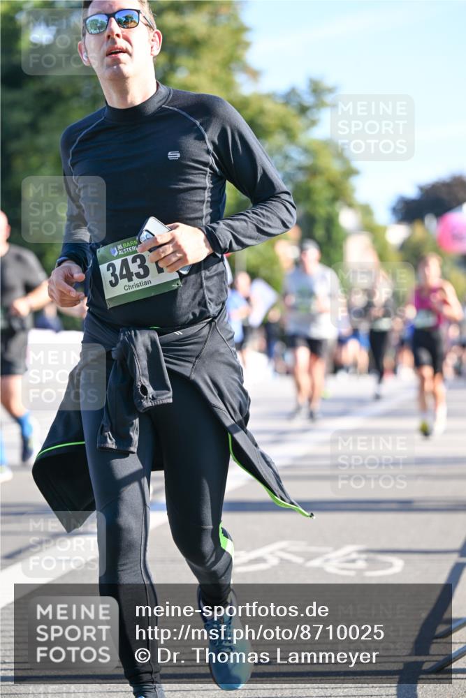 07.09.2025 - BARMER Alsterlauf Dr. Thomas Lammeyer http://msf.ph/oto/8710025 07.09.2025 09:35:25 Laufen 36, 343 meine-sportfotos.de