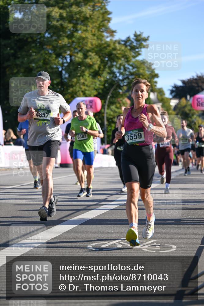 07.09.2025 - BARMER Alsterlauf Dr. Thomas Lammeyer http://msf.ph/oto/8710043 07.09.2025 09:35:27 Laufen 4857, 8383, 3559, 4119 meine-sportfotos.de