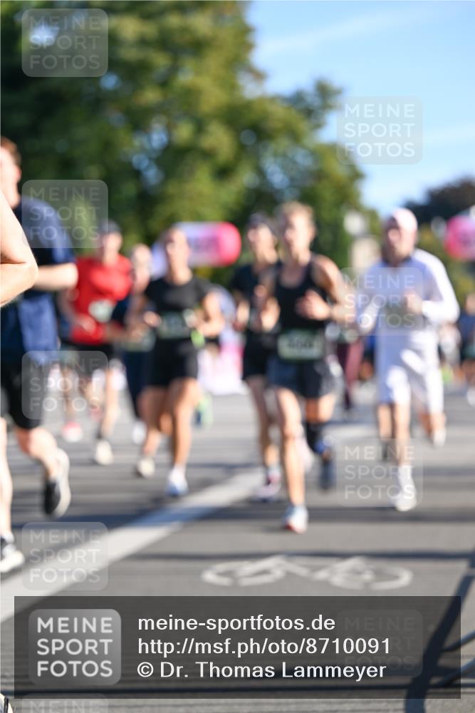 07.09.2025 - BARMER Alsterlauf Dr. Thomas Lammeyer http://msf.ph/oto/8710091 07.09.2025 09:35:35 Laufen 35 meine-sportfotos.de