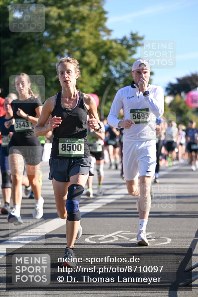 07.09.2025 - BARMER Alsterlauf Dr. Thomas Lammeyer http://msf.ph/oto/8710097 07.09.2025 09:35:36 Laufen 3543, 36, 8500, 5693 meine-sportfotos.de