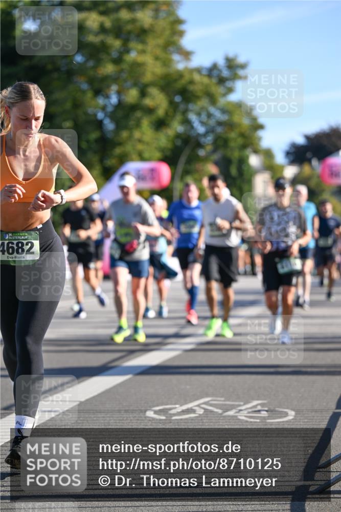 07.09.2025 - BARMER Alsterlauf Dr. Thomas Lammeyer http://msf.ph/oto/8710125 07.09.2025 09:35:41 Laufen 36, 4682 meine-sportfotos.de