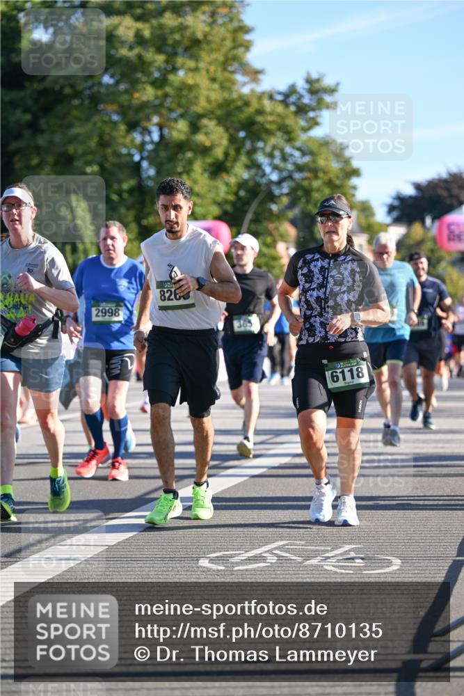 07.09.2025 - BARMER Alsterlauf Dr. Thomas Lammeyer http://msf.ph/oto/8710135 07.09.2025 09:35:42 Laufen 10, 2998, 826, 385, 6118 meine-sportfotos.de