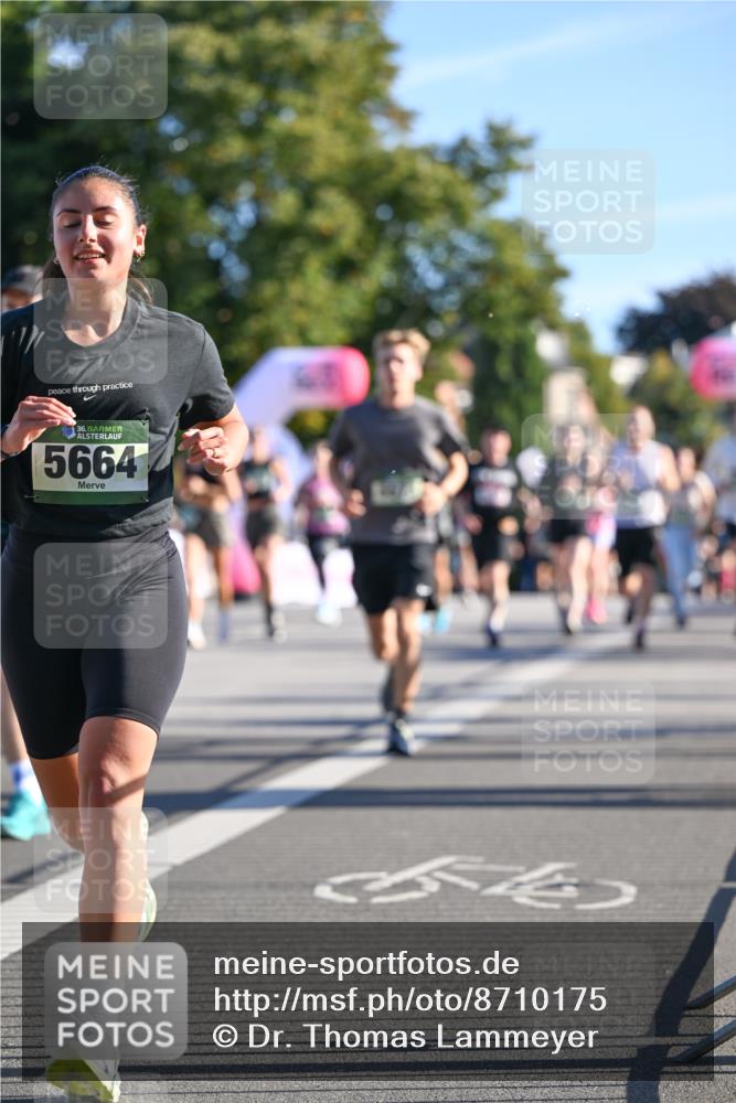 07.09.2025 - BARMER Alsterlauf Dr. Thomas Lammeyer http://msf.ph/oto/8710175 07.09.2025 09:35:48 Laufen 36, 5664 meine-sportfotos.de