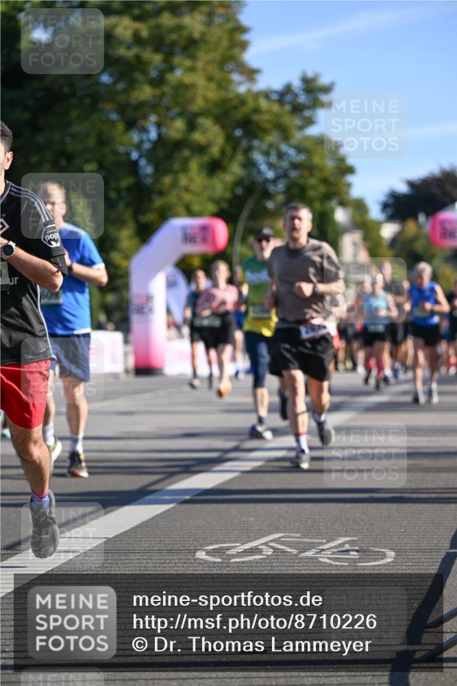 07.09.2025 - BARMER Alsterlauf Dr. Thomas Lammeyer http://msf.ph/oto/8710226 07.09.2025 09:35:57 Laufen  meine-sportfotos.de