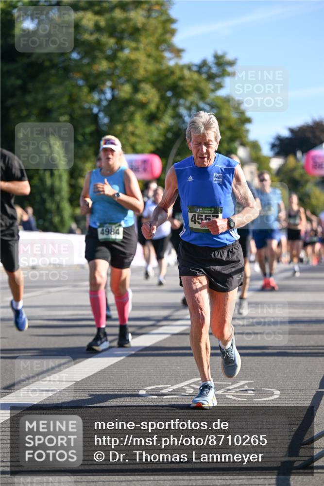 07.09.2025 - BARMER Alsterlauf Dr. Thomas Lammeyer http://msf.ph/oto/8710265 07.09.2025 09:36:03 Laufen 4984, 136, 455 meine-sportfotos.de