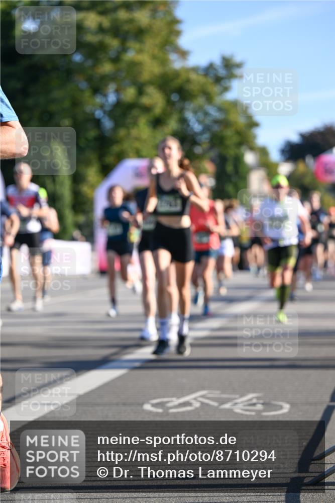 07.09.2025 - BARMER Alsterlauf Dr. Thomas Lammeyer http://msf.ph/oto/8710294 07.09.2025 09:36:08 Laufen  meine-sportfotos.de