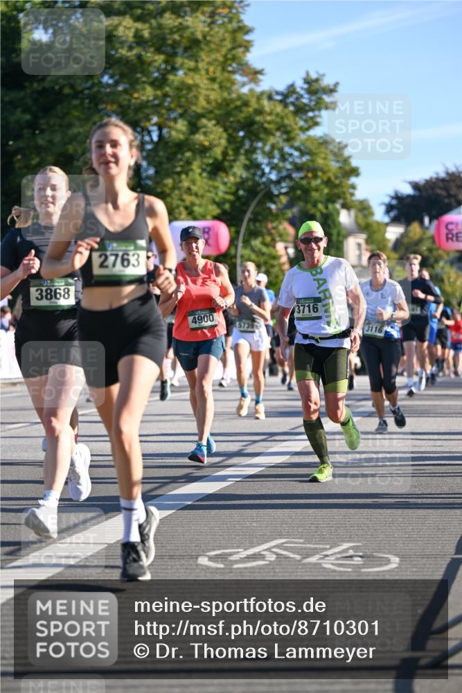 07.09.2025 - BARMER Alsterlauf Dr. Thomas Lammeyer http://msf.ph/oto/8710301 07.09.2025 09:36:09 Laufen 3868, 2763, 4900, 5739, 3716, 3116 meine-sportfotos.de